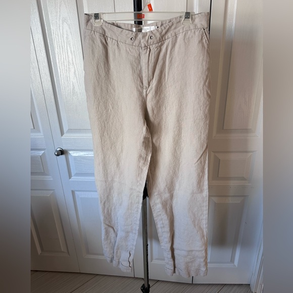 Linen light tan pants either cuffed bottom hem - Picture 1 of 7